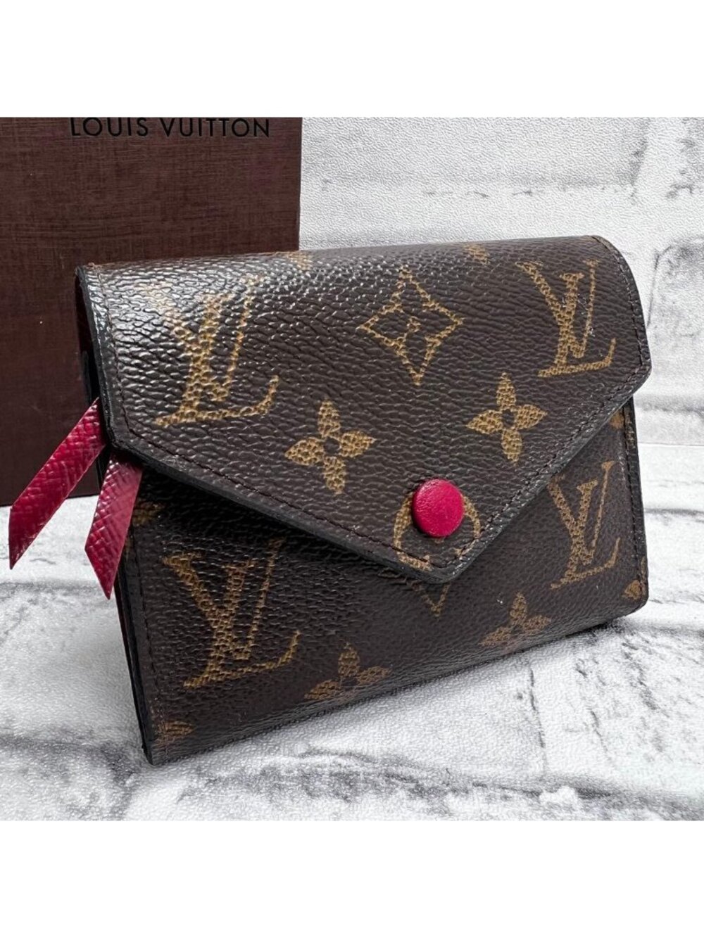 Louis Vuitton Monogram Portefeuille Victorine Fuchsia Wallet